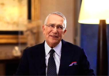 La mandataria refirió que la posibilidad de ajuste está prevista en la legislación aplicable y que su procedencia dependerá de los términos en que se plantee el pago.