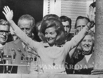 $!Isabel Perón fue la primera mujer en asumir la presidencia de un país en América Latina, al suceder a su esposo Juan Domingo Perón luego de que este falleciera | Foto: Especial