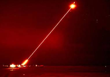 Ucrania ha desarrollado un arma láser similar al láser DragonFire británico, en la imagen, que puede interceptar y derribar aviones enemigos.