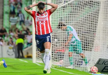 El testimonio de Alan Pulido reabre la discusión sobre su salida del Guadalajara, donde vivió dos etapas, aunque su segundo ciclo estuvo lejos de repetir los números y el protagonismo del primero.