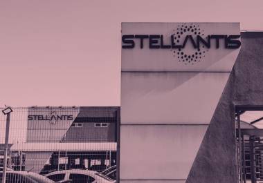 Stellantis está reconociendo que sus activos valen menos después de fuertes inversiones para la producción de vehículos eléctricos.