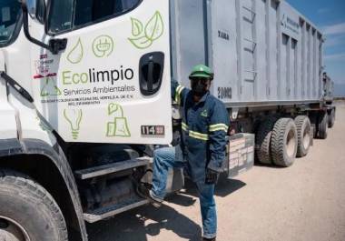 Según Ecolimpio, algunas industrias generan hasta 25 toneladas de desechos al mes, y un manejo inadecuado podría tener efectos ambientales graves.