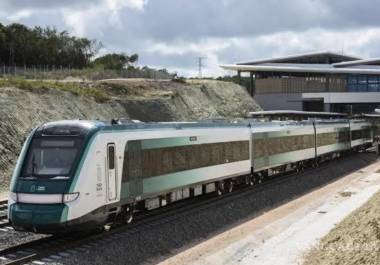 En las licitaciones no han participado empresas coahuilenses dentro de los consorcios que han participado hasta ahora.