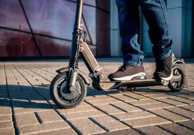 Académicos advierten que la velocidad y el diseño urbano son factores de riesgo para los usuarios vulnerables.