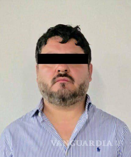 $!Vinculan a tres hombres detenidos con 74 kilos de cristal, en NL