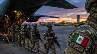 La solicitud se tramitará en comisiones y posteriormente será sometida a votación en el pleno.