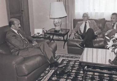 Carlos Salinas de Gortari recibió en Los Pinos al líder panista Luis H. Álvarez y al candidato a la gubernatura de Baja California, Ernesto Ruffo Appel, el 3 de agosto de 1989.