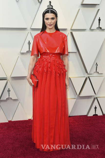 $!Mucha sofisticación y elegancia: Entre el rojo y el negro la Alfombra Roja de los premios Oscar