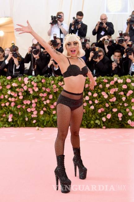 $!Lady Gaga impacta con sus cuatro looks; MET Gala 2019