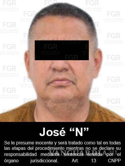 $!En cateo por delitos contra la salud, detienen a dos y aseguran material bélico en Nuevo León