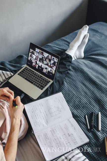 $!Las comunidades o grupos en internet, por compartir estudios, trabajo o aficiones, hace que surjan grupos de amigos digitales.