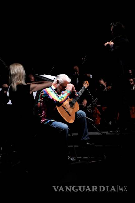$!Contra todo, Ángel Romero hace justicia al Concierto de Aranjuez, en el Festival Internacional de Guitarra