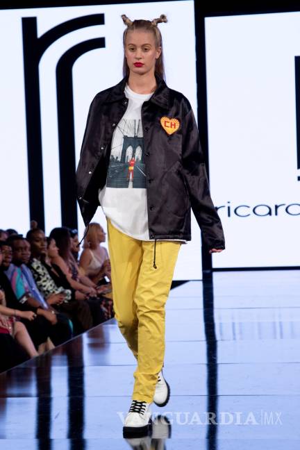 $!Ricardo Seco lleva al &quot;Chapulín Colorado&quot; a la Semana de la Moda de Nueva York