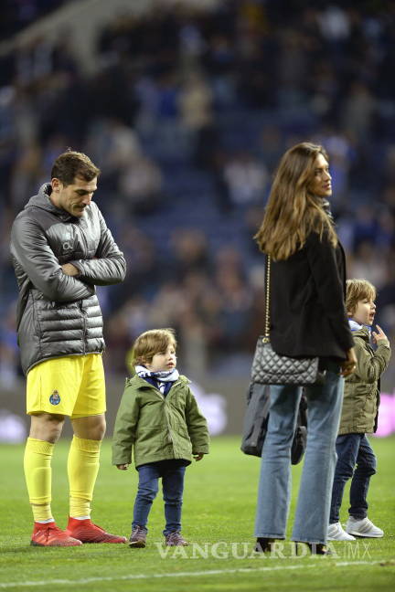 $!Oporto anuncia oficialmente la renovación de Iker Casillas