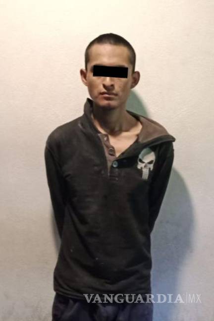 Enmascarado es detenido iniciando un incendio en Guadalupe, Nuevo León