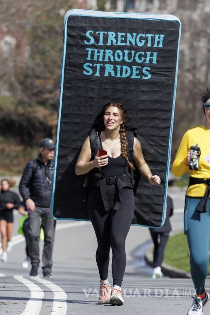 Mujeres alzan su voz en todo el para defender sus derechos y contra la violencia y la impunidad (fotos)