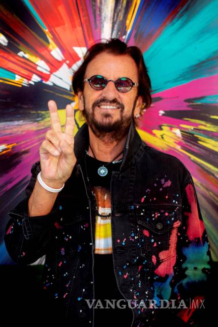 $!Fotografía cedida por Beautiful Day Media &amp; Management donde aparece el exbaterista de The Beatles, Ringo Starr, mientras posa en Estados Unidos. EFE/Scott Robert Ritchie Beautiful Day Media &amp; Management