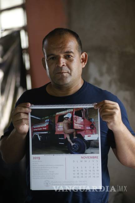 $!Para recaudar fondos, bomberos posan desnudos en Paraguay