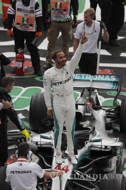 $!Lewis Hamilton es bicampeón Mundial de Fórmula 1, de nuevo en México