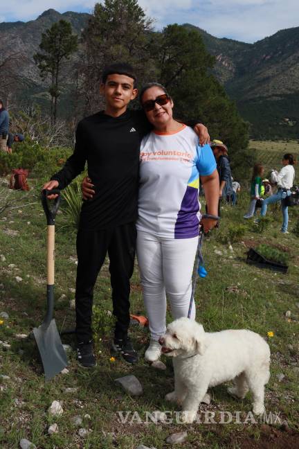 $!Fueron 54 colaboradores de Tupy se sumaron a esta actividad en favor del medio ambiente y la comunidad saltillense.