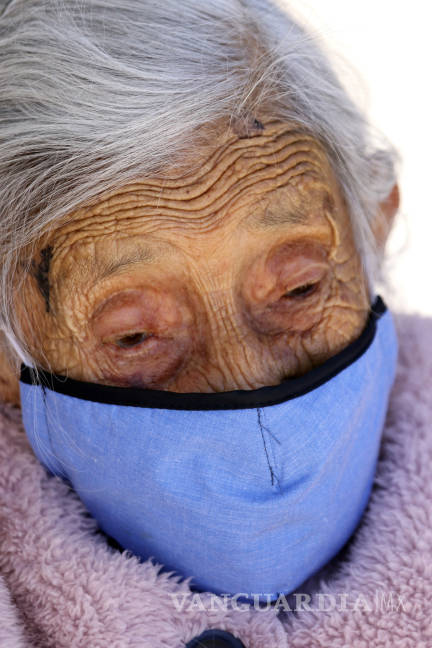$!Recibe vacuna a sus 102 años mujer oriunda de San Antonio de las Alazanas