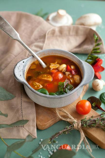 $!Minestrone es una especialidad de la cocina italiana similar a una sopa elaborada con verduras de la época del año