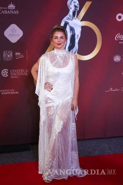 $!La gran noche del cine mexicano: Llegan las estrellas a la alfombra roja de los Premios Ariel