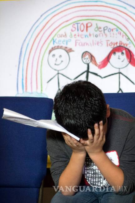 $!Cientos de niños inmigrantes pasarán Navidad en centros de detención de EU