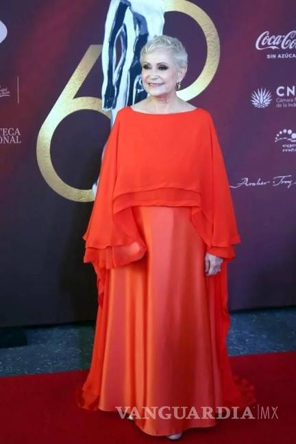 $!La gran noche del cine mexicano: Llegan las estrellas a la alfombra roja de los Premios Ariel