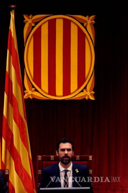 $!El independentista Roger Torrent es elegido jefe del Parlamento catalán