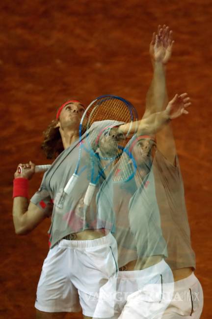 $!Stefanos Tsitsipas le dice adiós a Rafael Nadal del Mutua Madrid Open