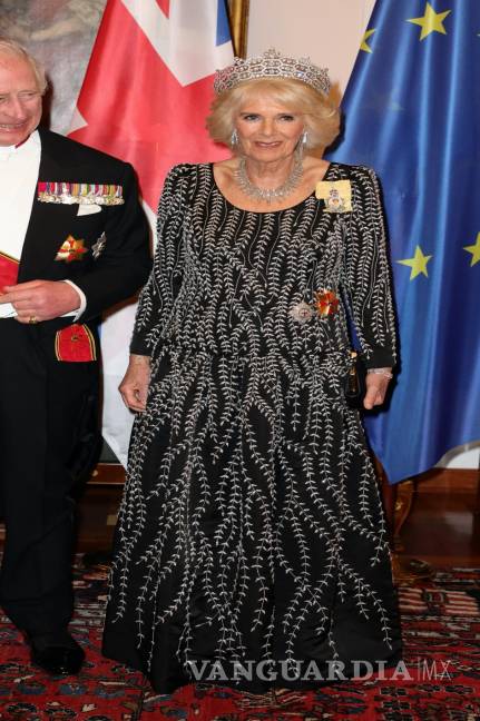 $!29/03/2023.nEl rey Carlos III de Gran Bretaña y Camilla, la reina consorte, en un banquete estatal en el palacio presidencial Schloss Bellevue en Berlín, Alemania.
