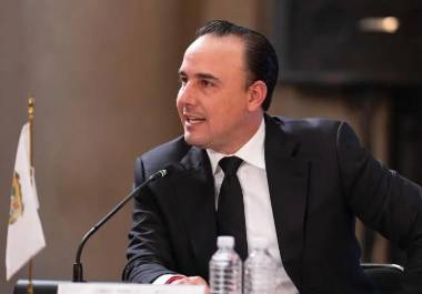 Por lo que se coloca en el cuarto lugar a nivel nacional, teniendo un aumento de 3% en lo porcentual, con respecto al mes de octubre, y se convierte en el gobernador del norte mejor rankeado.