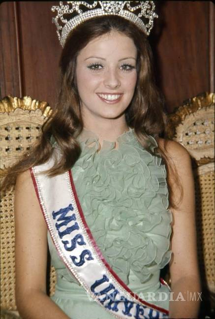 $!La española Amparo Muñoz fue nombrada Miss Universo 1974