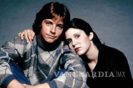 $!Internet revive triángulo amoroso de Carrie Fisher, Mark Hamill y Harrison Ford en Star Wars