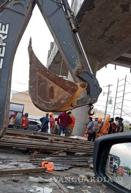 $!Accidente en construcción de puente deja un muerto y tres heridos, en Nuevo León