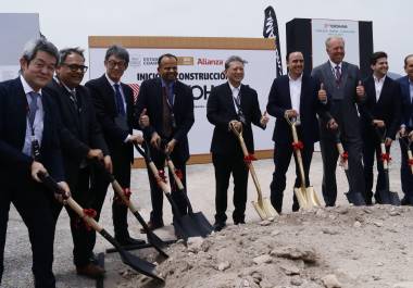 La nueva planta de Yokohama en Coahuila generará oportunidades para proveedores de materias primas, automatización, logística, mantenimiento, energía y servicios industriales.