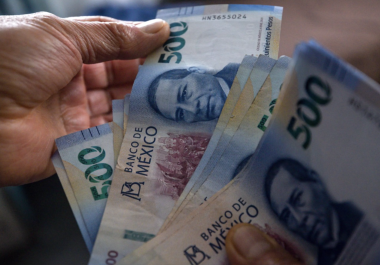 A partir de julio de 2026, los bancos en México solicitarán identificación oficial para retiros de efectivo superiores a cierto monto.