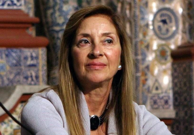 Recuerdan publicaciones sionistas y transfóbicas de la escritora Isabel Turrent