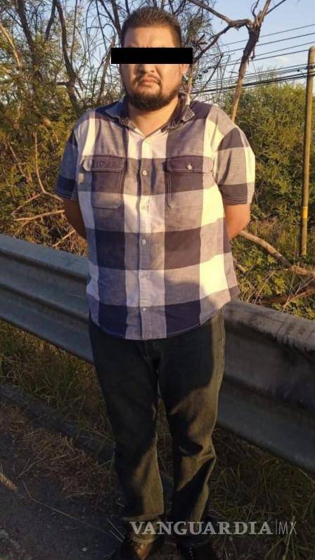$!El hombre fue detenido en el municipio de Cadereyta, Nuevo León en donde fue alcanzado por elementos de Fuerza Civil cuando intentó huir
