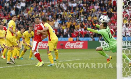 $!Rumania empata 1-1 a Suiza en Grupo A de la Eurocopa
