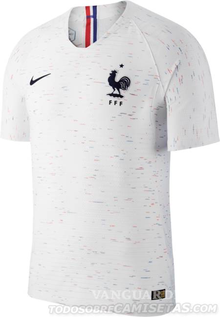 $!¡Amor a primera vista! Francia presentó su playera para Rusia 2018 y está hermosa