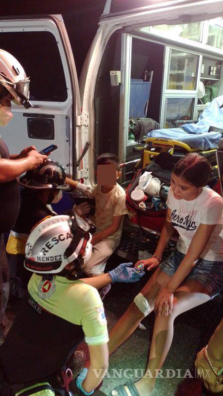 $!En el sitio fueron atendidas varias personas; sin embargo, otras tuvieron que ser trasladadas debido a las lesiones que presentaban.