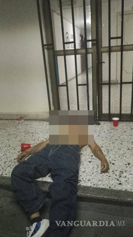 $!Tras discutir con su novia, joven se quita la vida en negocio de tatuajes del Centro de Saltillo