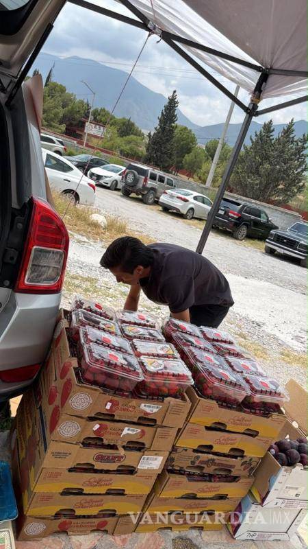 $!El puesto ambulante donde laboraba el comerciante permanecía instalado en la zona turística de la Alameda de Arteaga al momento de la intervención policial.
