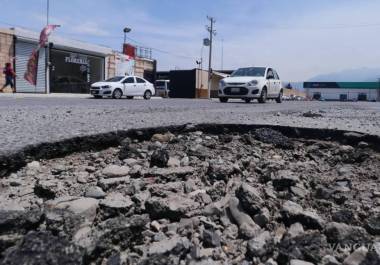 Los saltillenses han señalado las principales avenidas de la ciudad como las más afectadas por los baches, como muestra la reciente Encuesta Nacional de Seguridad Pública Urbana.