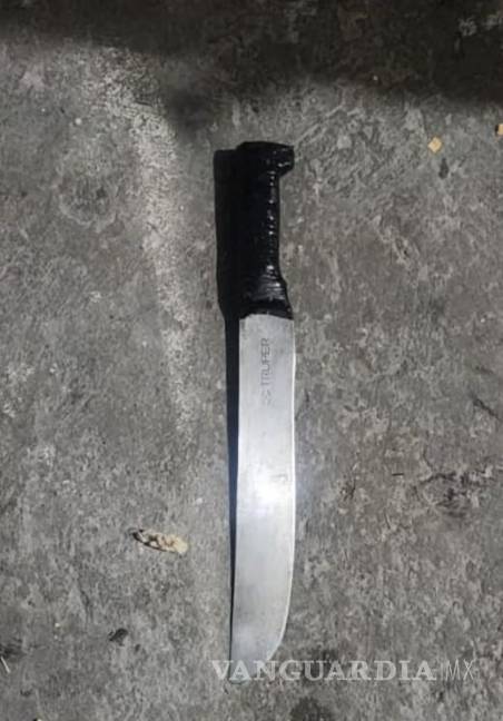 $!Una joven de 21 años, sufrió un ataque a manos de su novio, un hondureño, que en un arranque de celos la hirió con un machete e intentó ahorcarla, en Nuevo León.