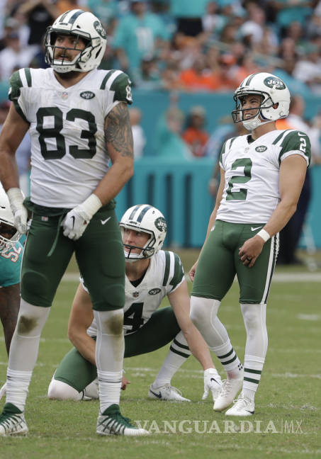 $!Dolphins ponen a sufrir a los Jets para llevarse el partido