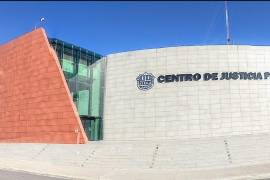 Se presentaron las pruebas que derivaron en la sentencia condenatoria, incluyendo el transporte de personas de origen dominicano, guatemalteco y mexicano