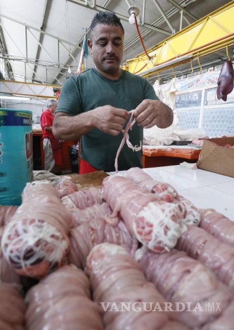 Un kilo de Sabritas cuesta $100 más que... ¡uno de top sirloin!; alertan por riesgos con comida chatarra